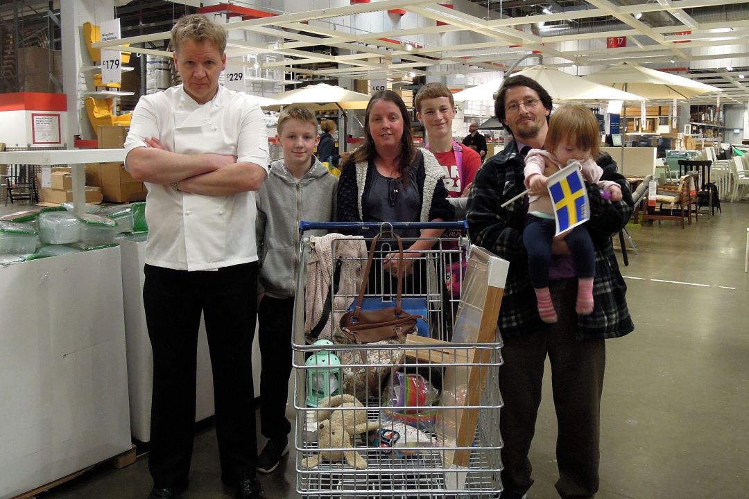 Gordon Ramsay Lookalike surprises shoppers at Ikea Nottingham